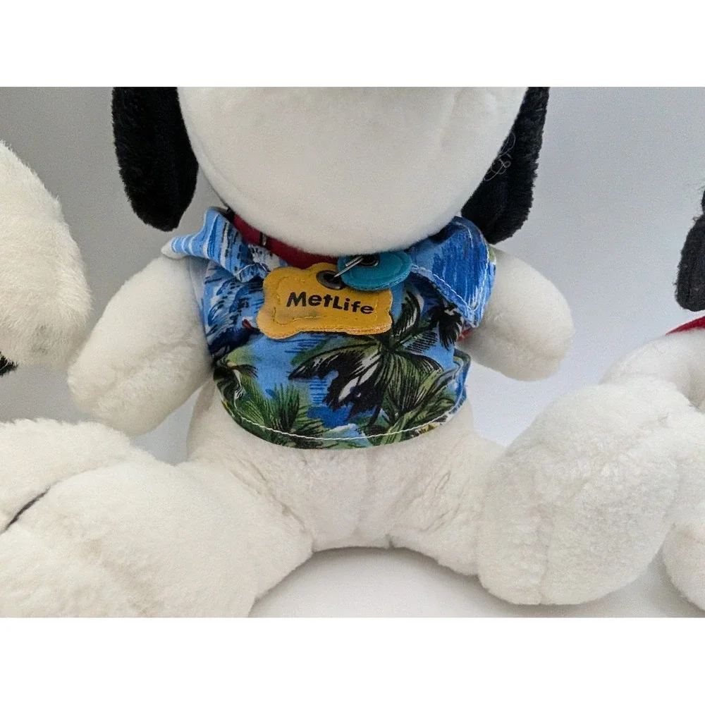 Peanuts Snoopy Plush Lot of 3 White Hawaiian MetLife Snowman Christmas